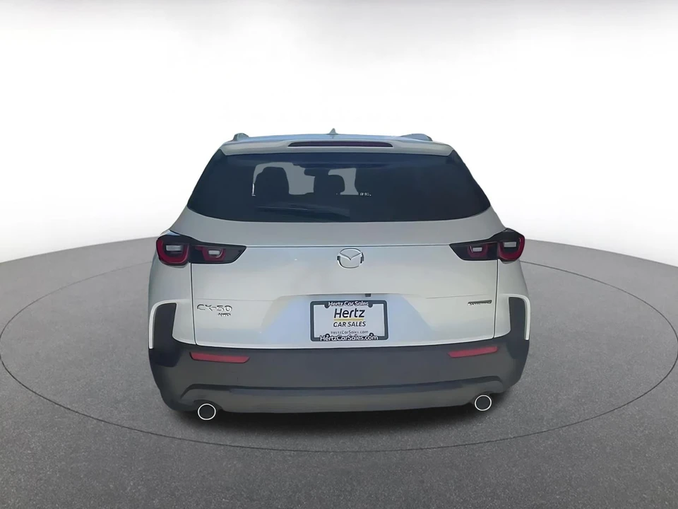 2025 Mazda CX-50 - Image 10 of 31