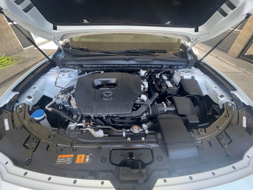 2025 Mazda CX-50 - Image 30 of 31