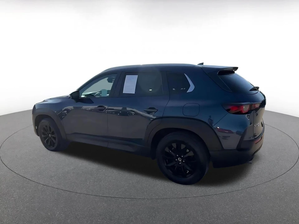 2025 Mazda CX-50 - Image 8 of 31