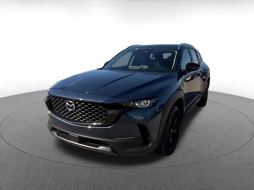 2025 Mazda CX-50 - Image 5 of 31