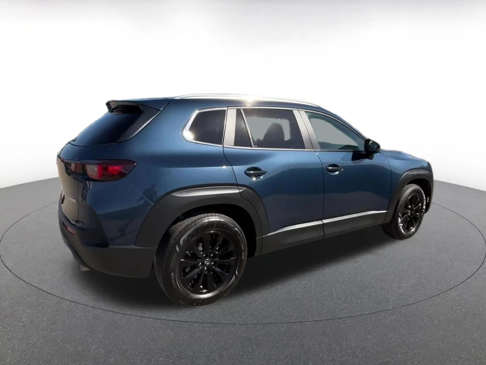 2025 Mazda CX-50 - Image 11 of 31