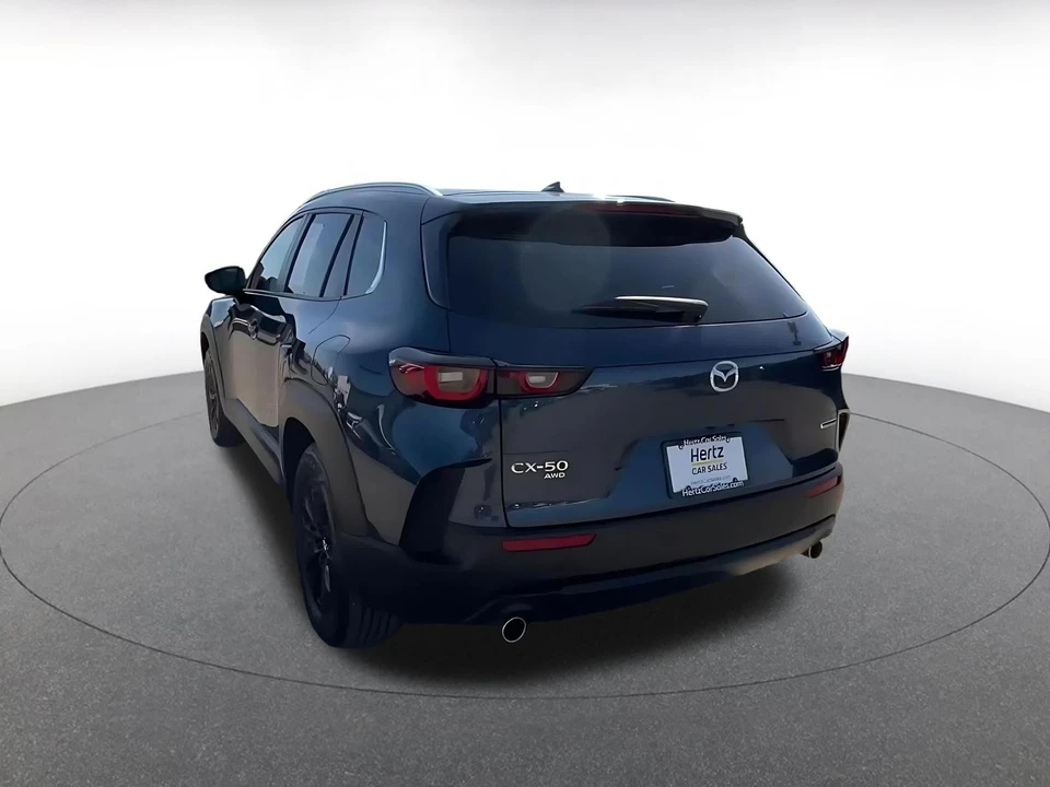 2025 Mazda CX-50 - Image 9 of 31