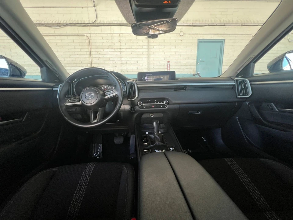 2025 Mazda CX-50 - Image 28 of 31