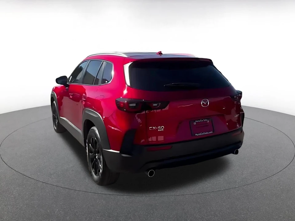 2025 Mazda CX-50 - Image 9 of 31