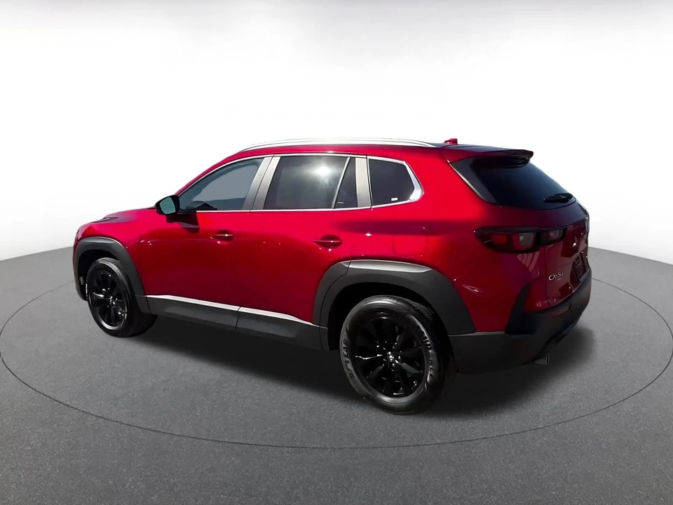 2025 Mazda CX-50 - Image 8 of 31