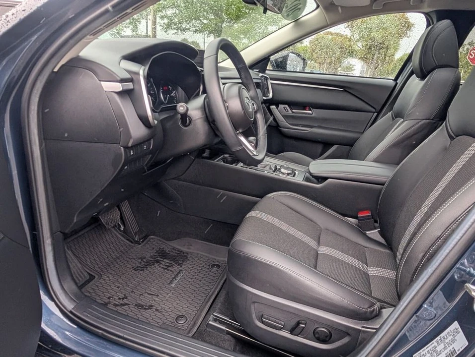2025 Mazda CX-50 - Image 11 of 28