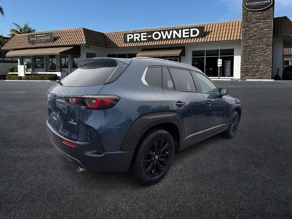 2025 Mazda CX-50 - Image 7 of 28