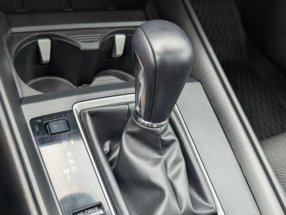 2025 Mazda CX-50 - Image 22 of 28