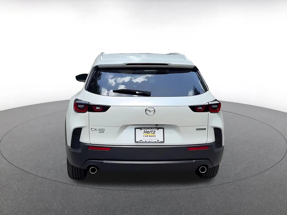 2025 Mazda CX-50 - Image 12 of 31