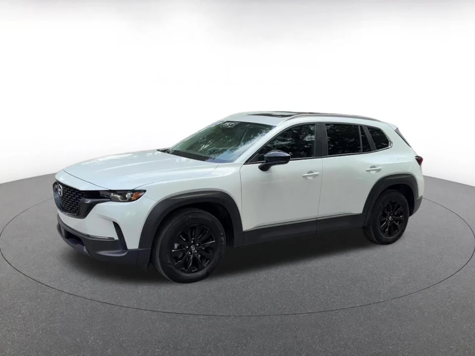2025 Mazda CX-50 - Image 7 of 31