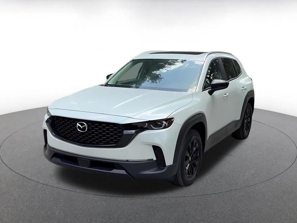2025 Mazda CX-50 - Image 8 of 31