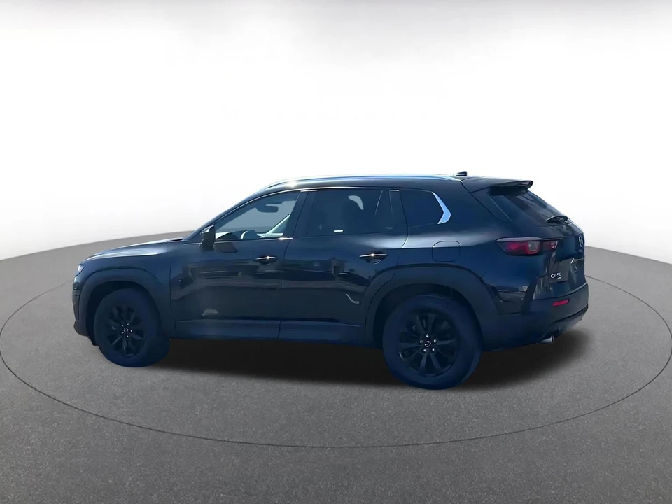 2025 Mazda CX-50 - Image 7 of 31