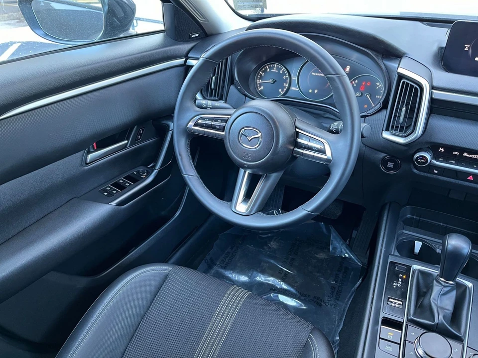 2025 Mazda CX-50 - Image 30 of 31