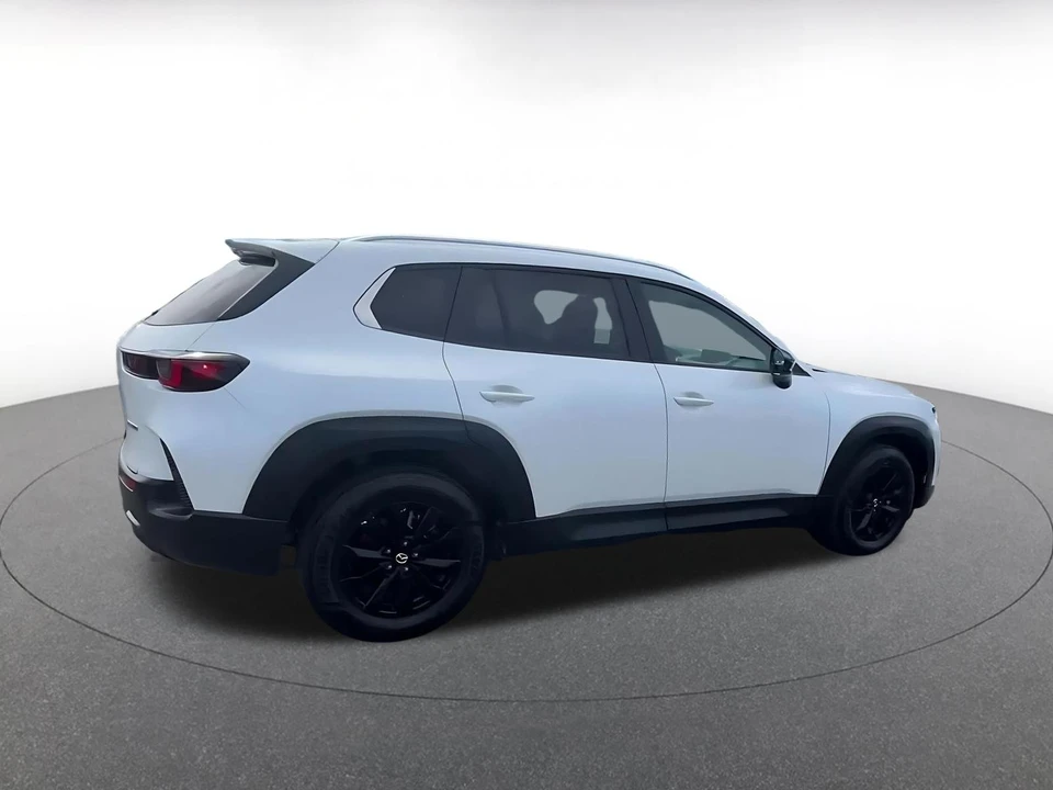 2025 Mazda CX-50 - Image 12 of 31