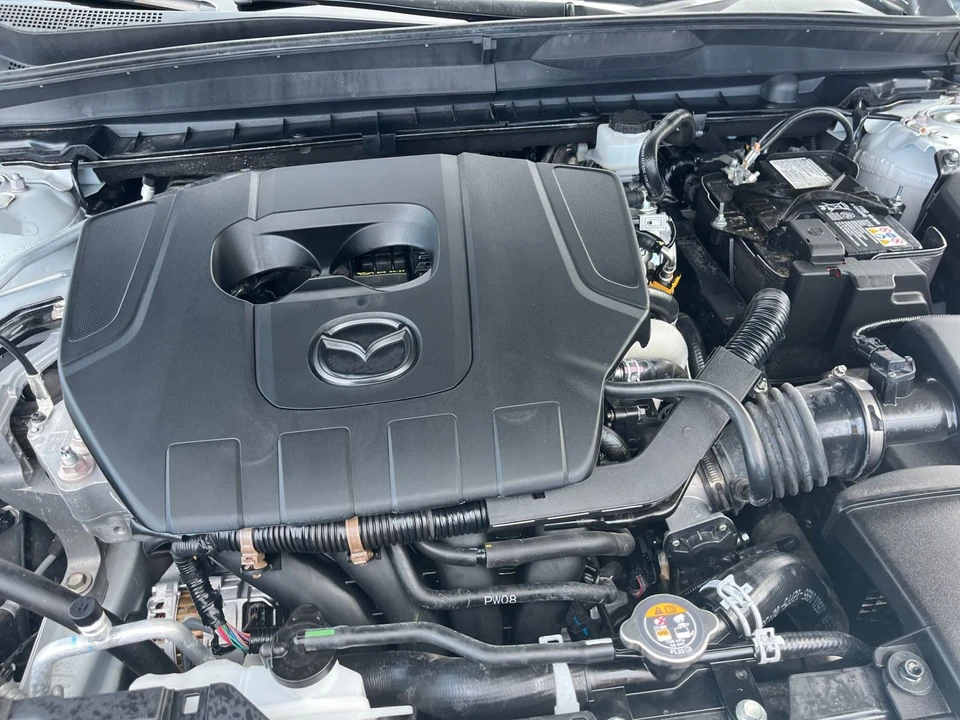 2025 Mazda CX-50 - Image 29 of 31