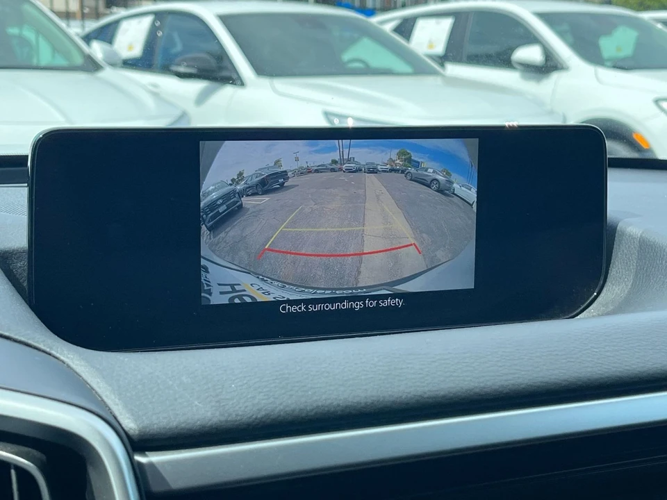 2025 Mazda CX-50 - Image 21 of 31