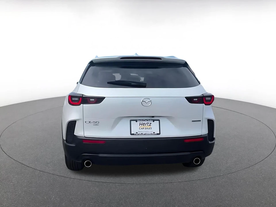 2025 Mazda CX-50 - Image 10 of 31