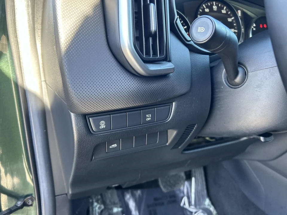 2025 Mazda CX-50 - Image 19 of 21