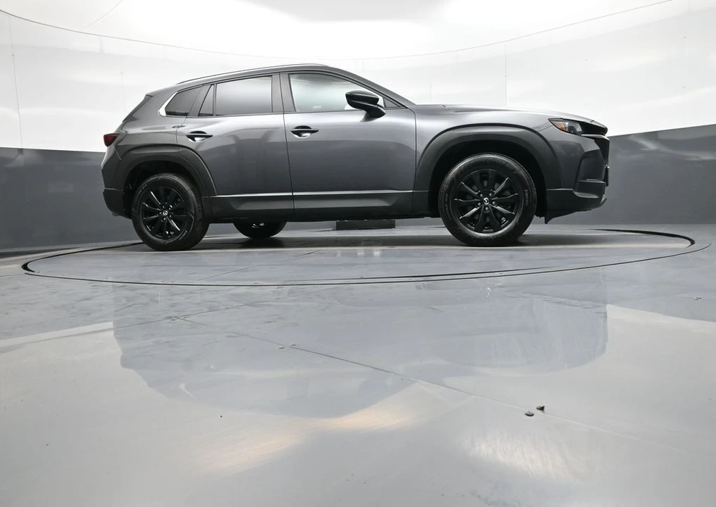 2025 Mazda CX-50 - Image 30 of 31