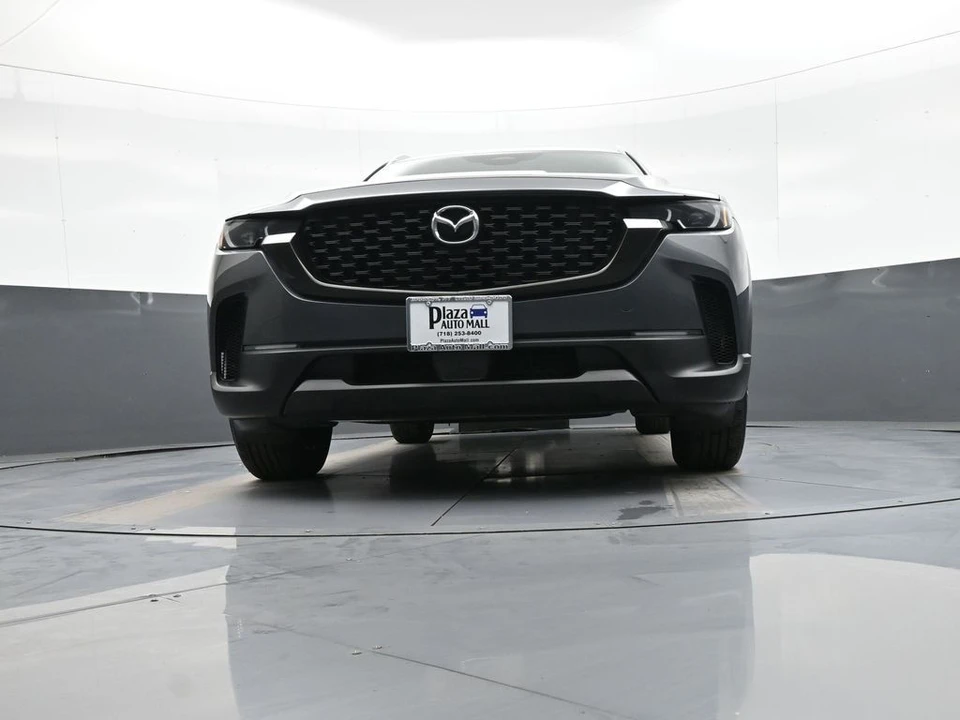 2025 Mazda CX-50 - Image 28 of 31