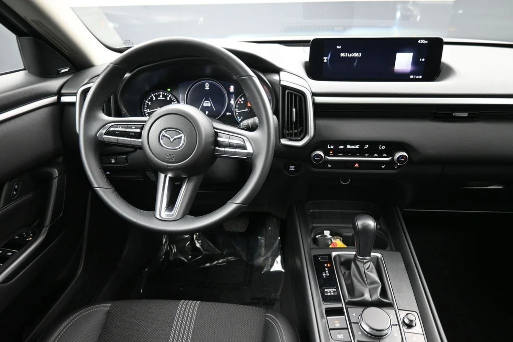 2025 Mazda CX-50 - Image 20 of 31