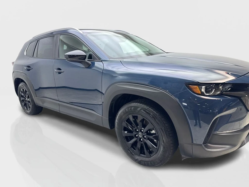 2025 Mazda CX-50 - Image 12 of 31