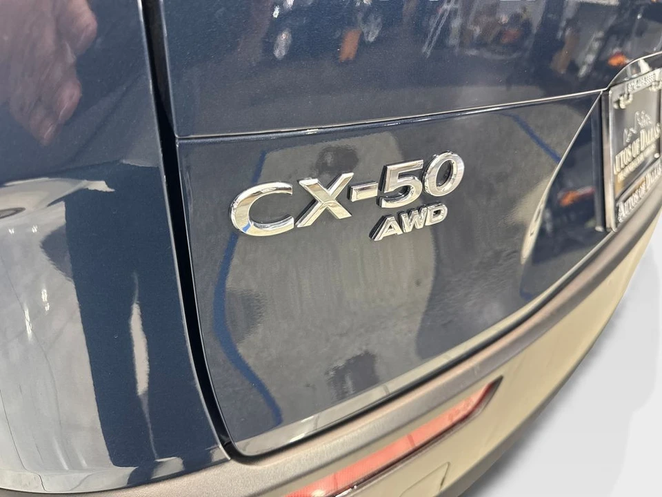 2025 Mazda CX-50 - Image 23 of 31