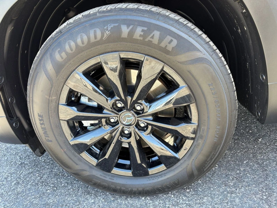 2025 Mazda CX-50 - Image 28 of 31