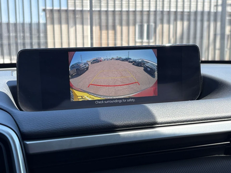 2025 Mazda CX-50 - Image 21 of 31