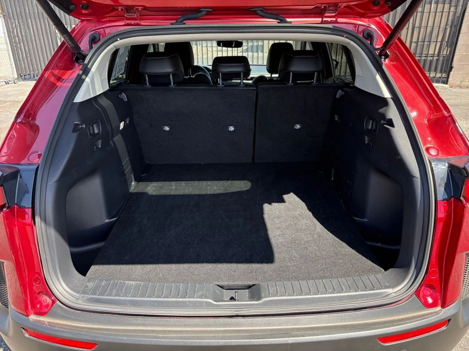 2025 Mazda CX-50 - Image 29 of 31
