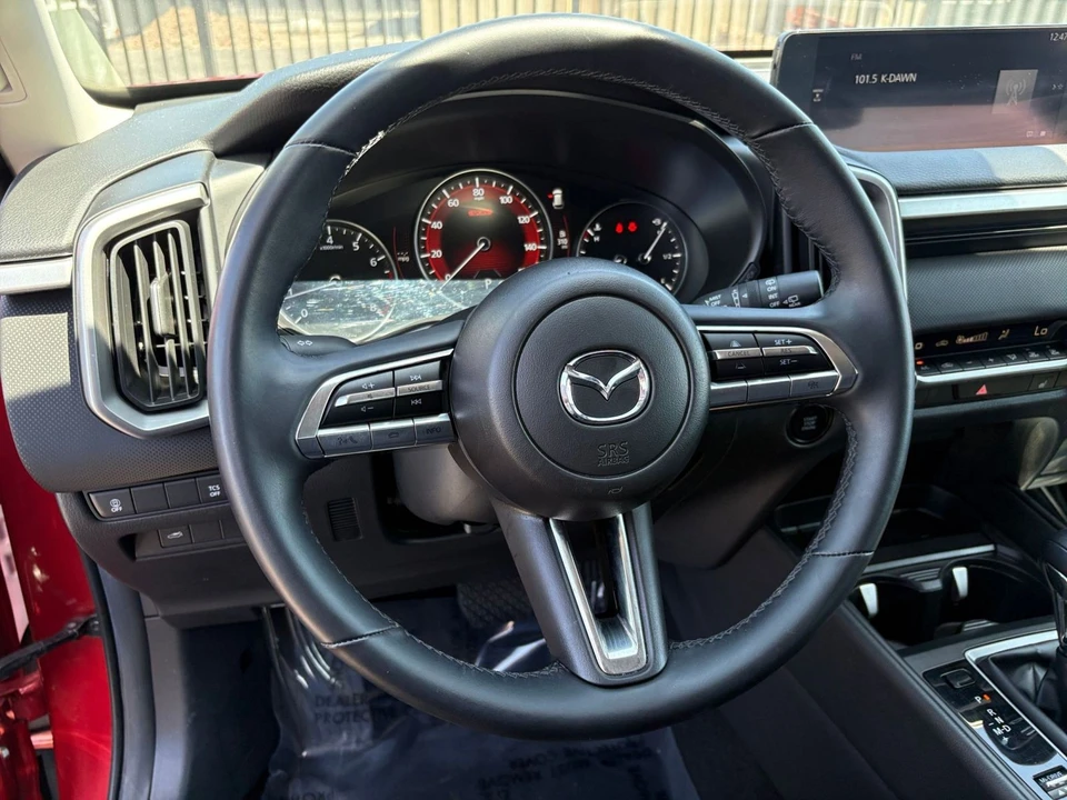 2025 Mazda CX-50 - Image 25 of 31