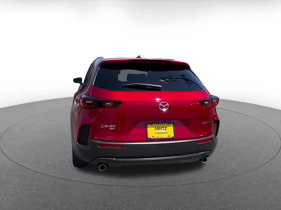 2025 Mazda CX-50 - Image 9 of 31