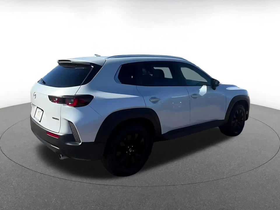 2025 Mazda CX-50 - Image 11 of 31