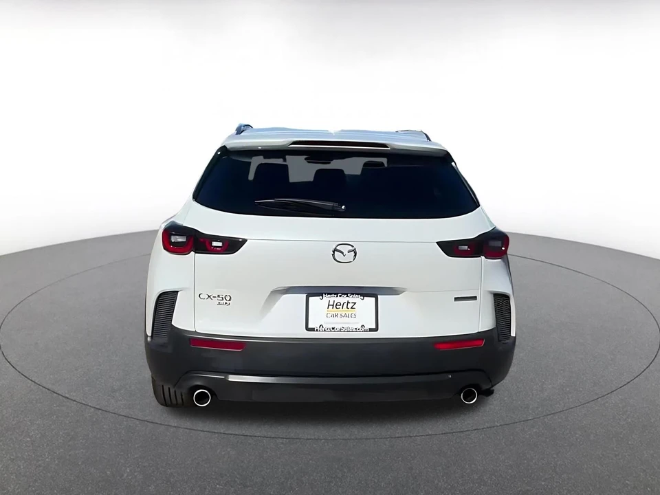 2025 Mazda CX-50 - Image 9 of 31