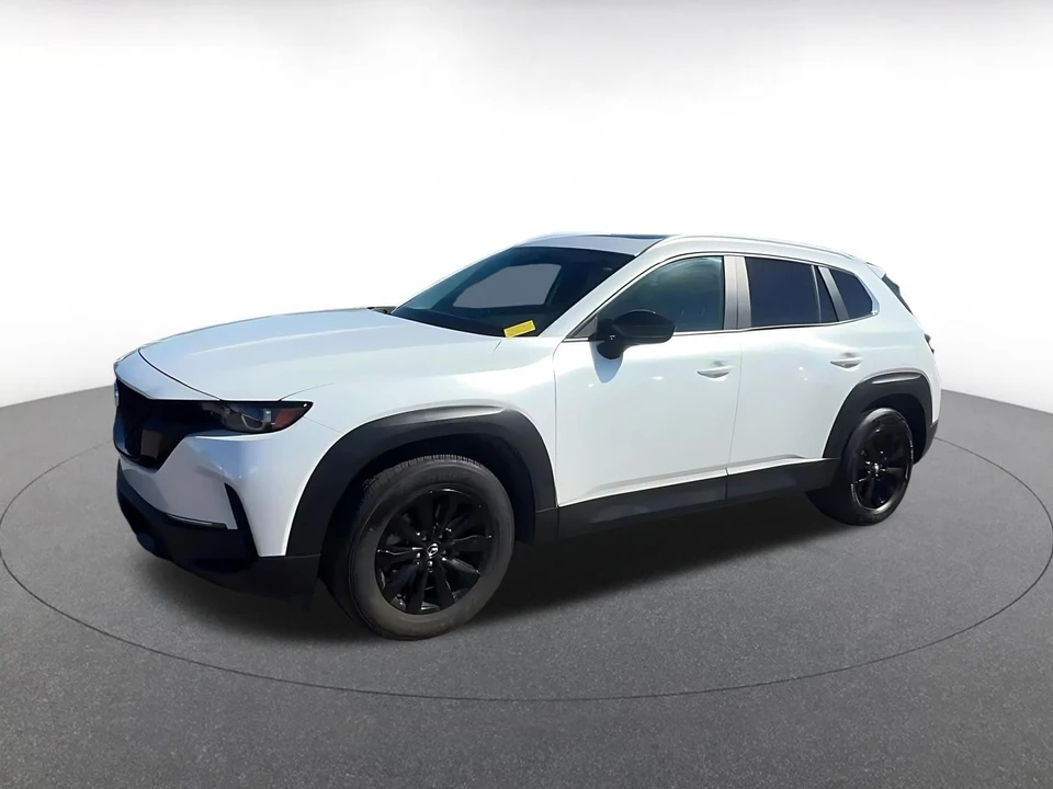2025 Mazda CX-50 - Image 5 of 31