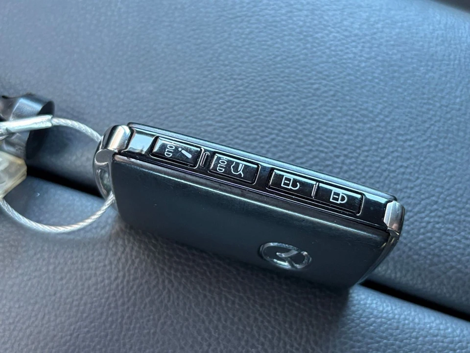 2025 Mazda CX-50 - Image 17 of 31