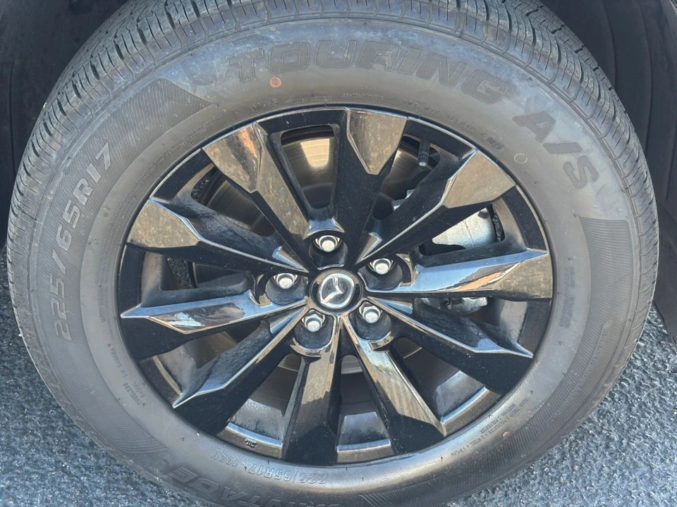 2025 Mazda CX-50 - Image 27 of 31