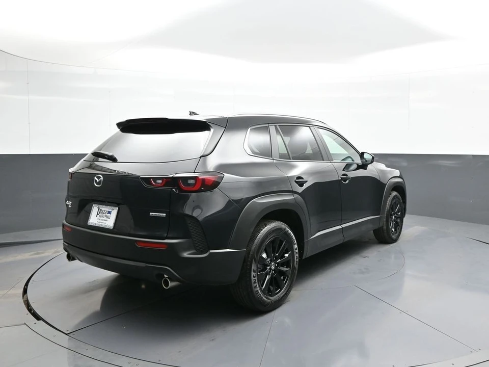 2025 Mazda CX-50 - Image 6 of 31