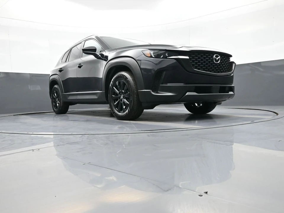2025 Mazda CX-50 - Image 28 of 31
