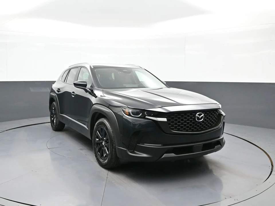2025 Mazda CX-50 - Image 3 of 31