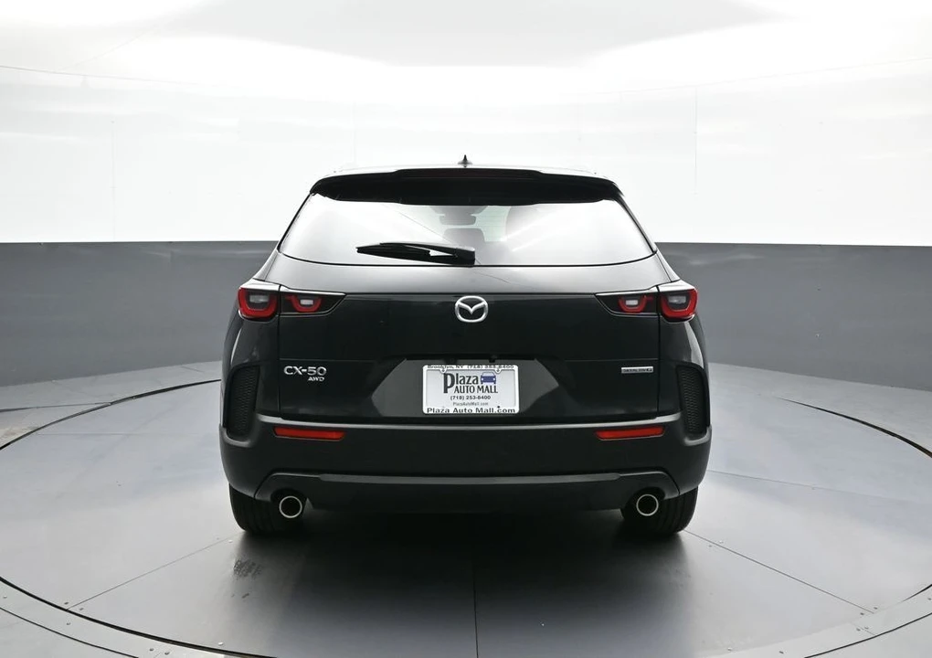 2025 Mazda CX-50 - Image 7 of 31