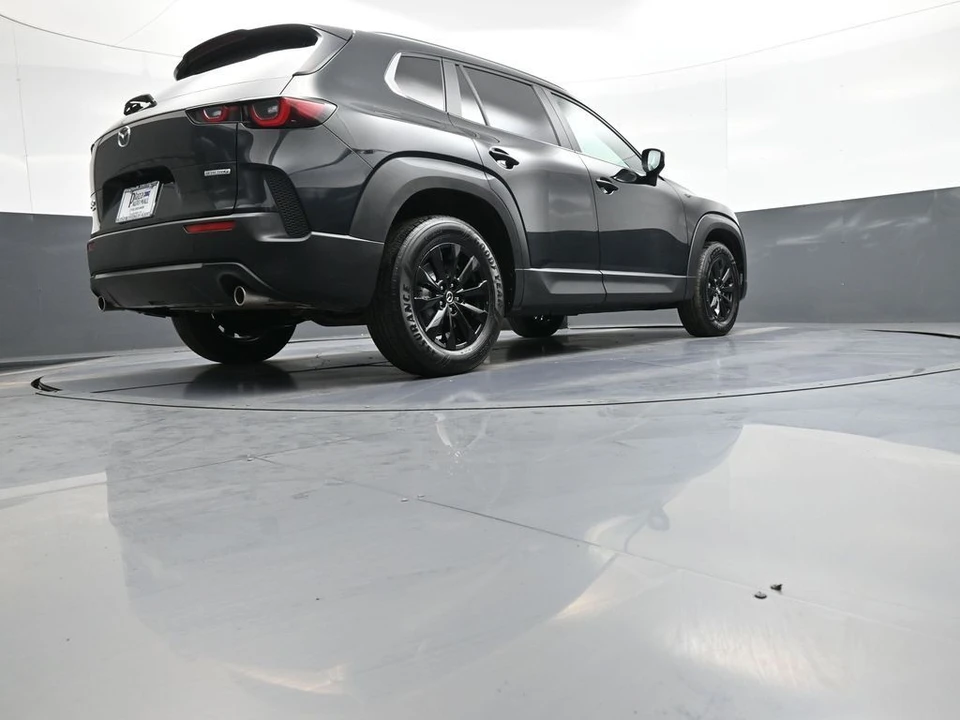 2025 Mazda CX-50 - Image 30 of 31