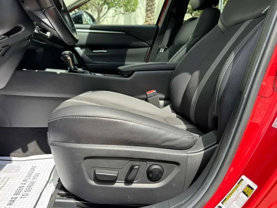 2025 Mazda CX-50 - Image 12 of 12