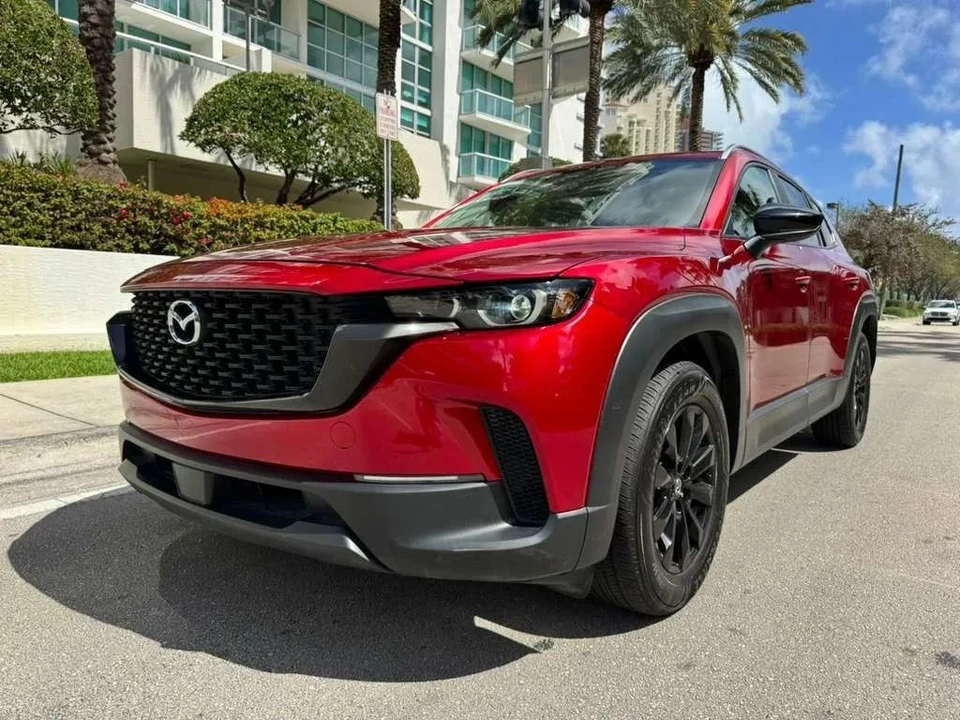 2025 Mazda CX-50 - Image 4 of 12