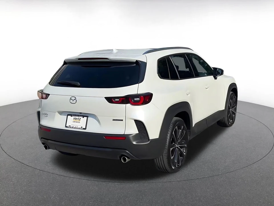 2025 Mazda CX-50 - Image 10 of 31