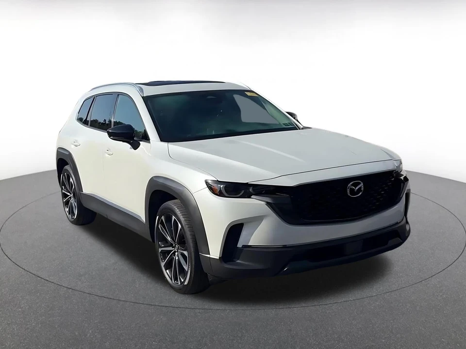 2025 Mazda CX-50 - Image 2 of 31