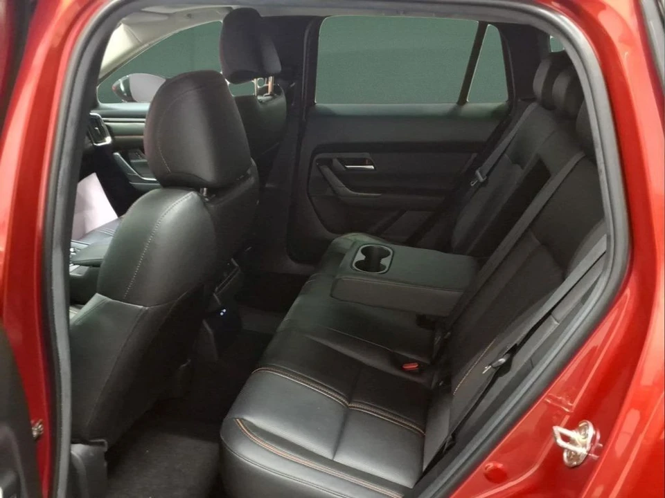 2025 Mazda CX-50 - Image 30 of 31