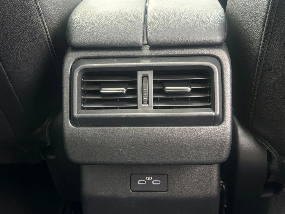 2025 Mazda CX-50 - Image 22 of 31