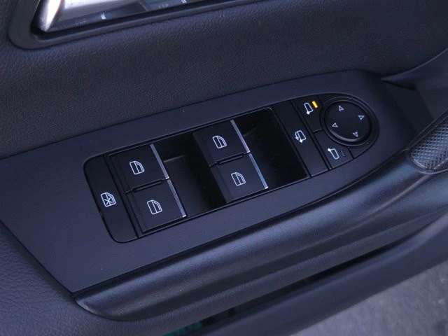 2025 Mazda CX-50 - Image 10 of 26