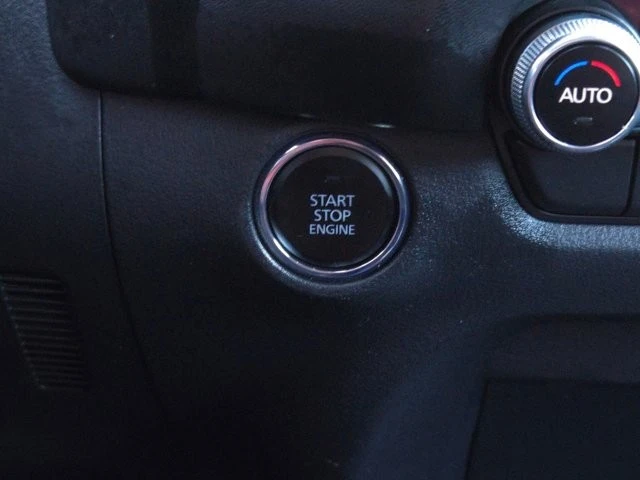 2025 Mazda CX-50 - Image 20 of 26